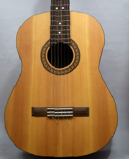 Yamaha Nylon String Classical Guitar